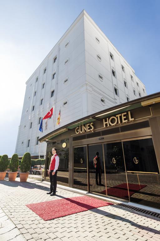 Güneş Hotel Merter Estambul Exterior foto